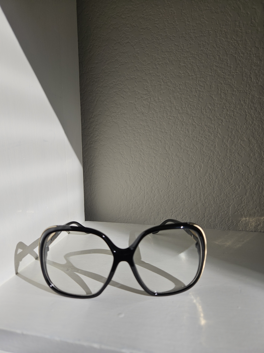 Women's Black Oversized Fashion Sunglasses